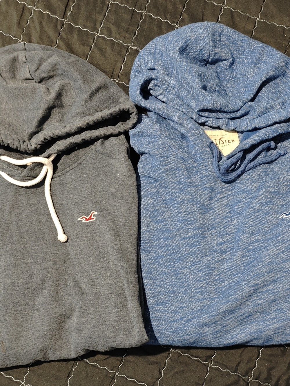 Lot of 2 Hollister Men's Pullover Hoodie Sweatshirt Gray / Blue Size XL